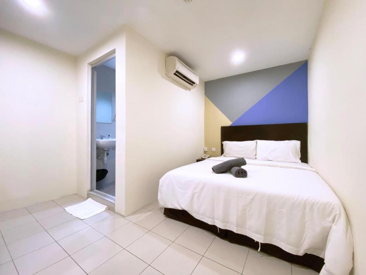 Your Hotel Klang Luaran gambar