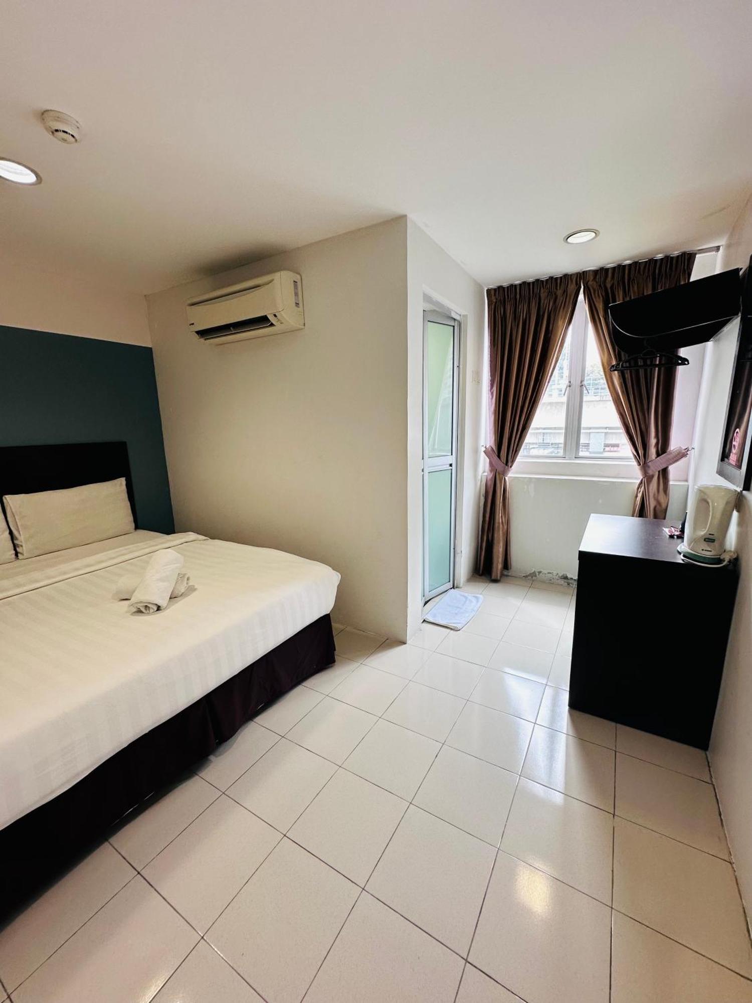 Your Hotel Klang Luaran gambar