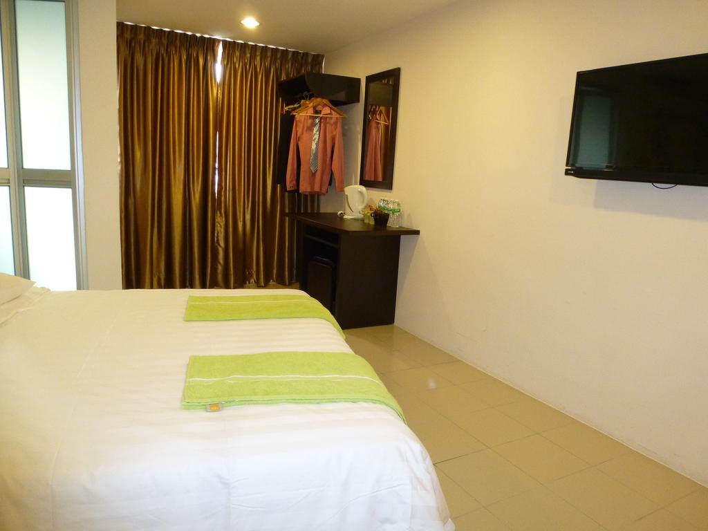 Your Hotel Klang Luaran gambar