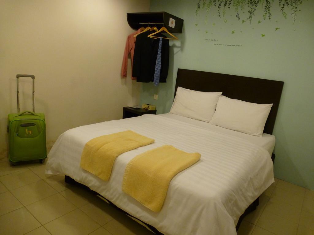 Your Hotel Klang Luaran gambar